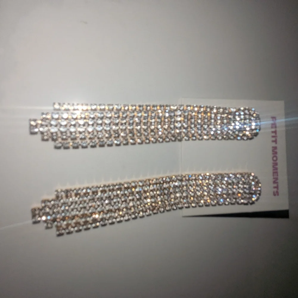 Petit Moments Tassel Rhinestone Earrings